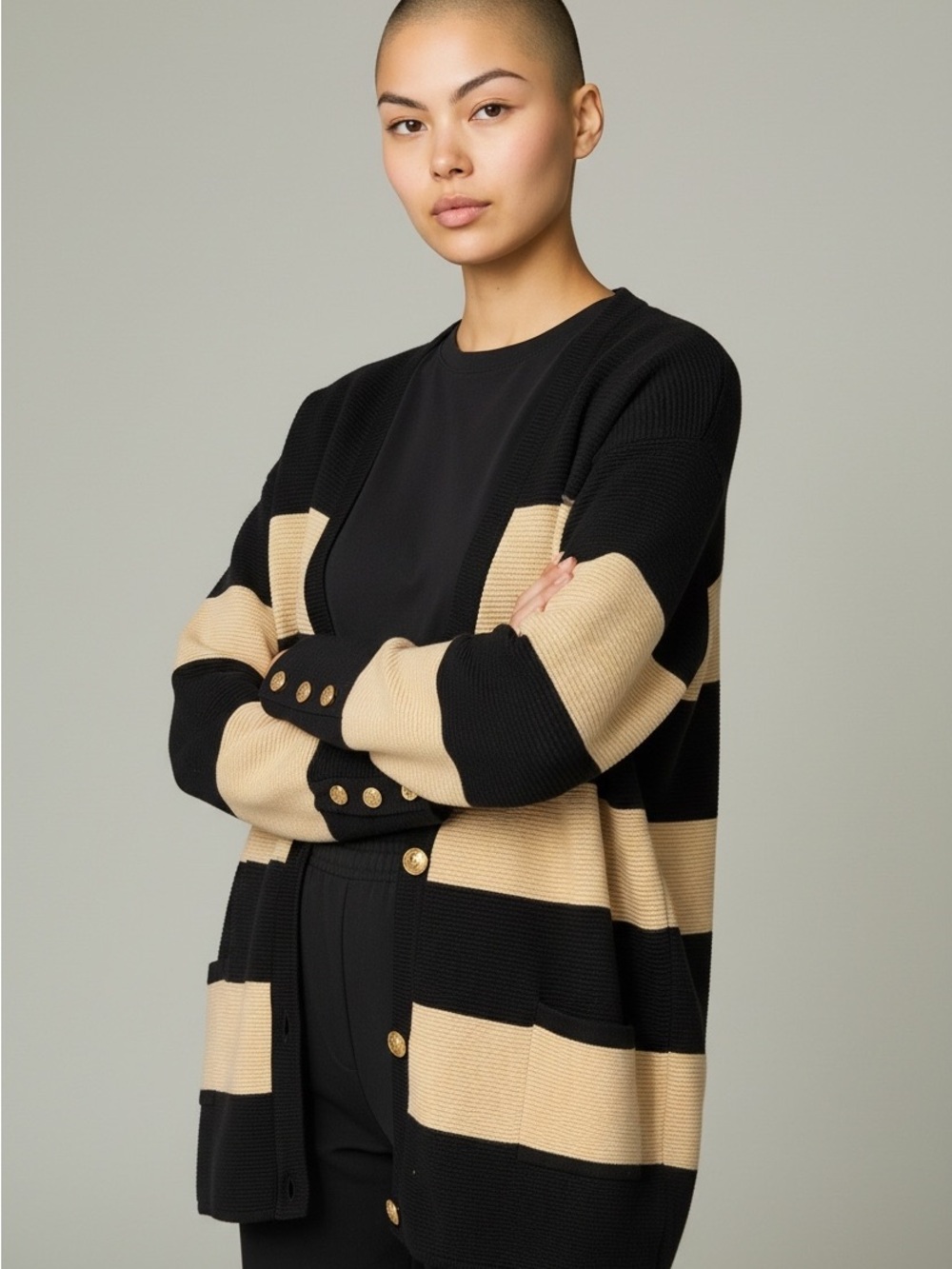 EACADA BLACK & CREAM 100% WOOL CARDIGAN SWEATER  GOLD BUTTON DETAIL 42 LARGE XL